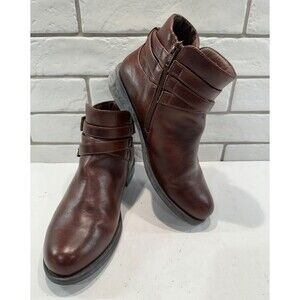 Yuu Calissa Boot Moto Women's Sz 8.5W Brown‎  Buckels Straps Boot
